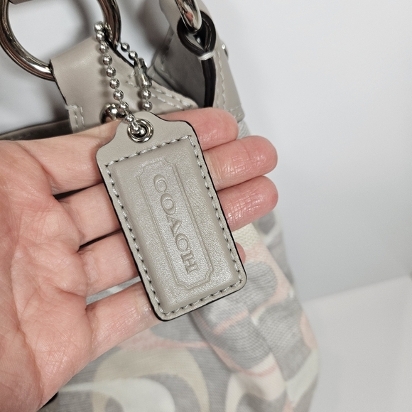 Coach Soho Optic Lynn Tri-Colour Shoulder Purse Bag. Like New Condition. - Picture 10 of 14